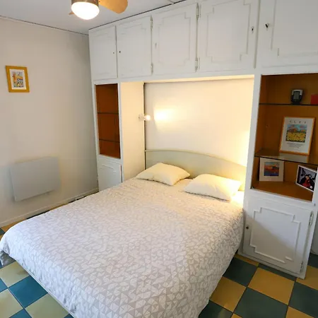 Apartment St Cyprien Proche *