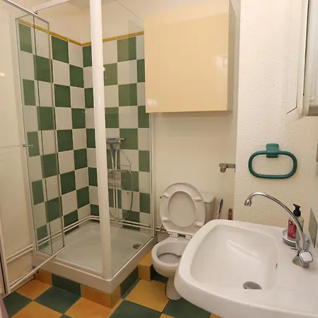 St Cyprien Proche Apartment